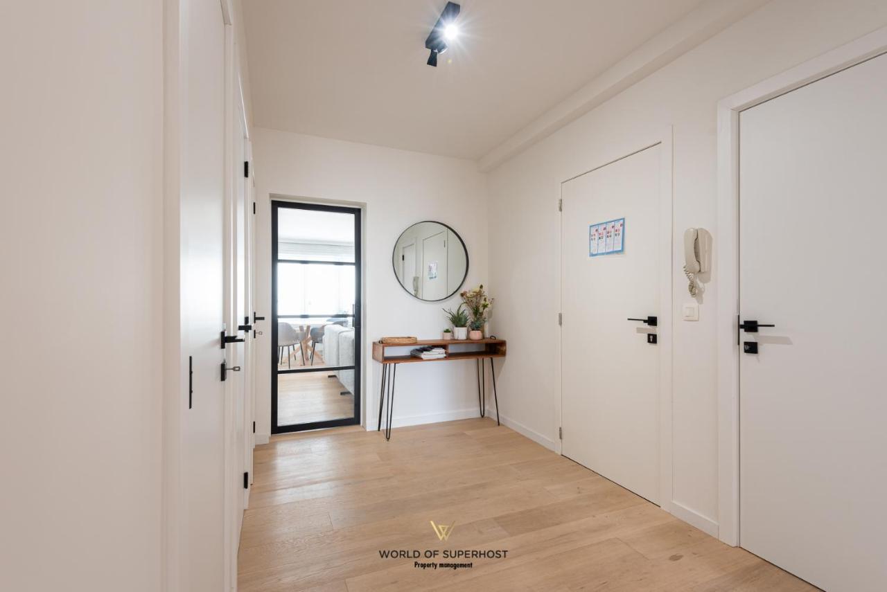 Nice Bright Apartment Near The Sea And The Marina Oostende Bagian luar foto