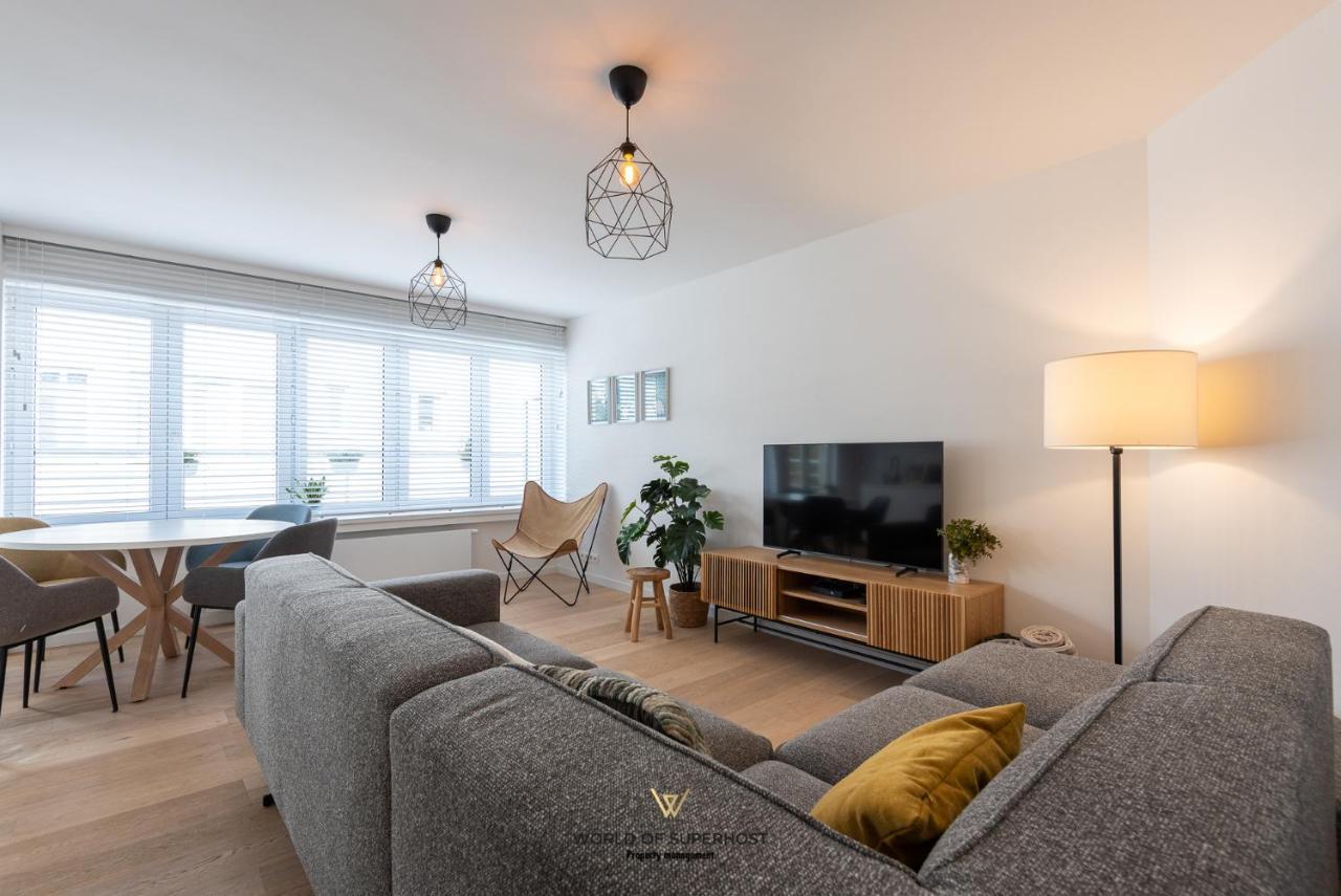 Nice Bright Apartment Near The Sea And The Marina Oostende Bagian luar foto